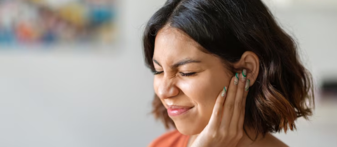 is ear pain normal after tooth extraction